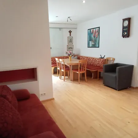 Apartment Emma *